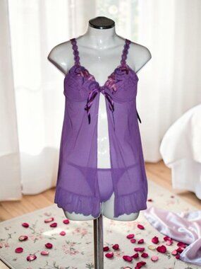 NWT Escante 25464 Purple Open Front Baby Doll Chemise Size Small